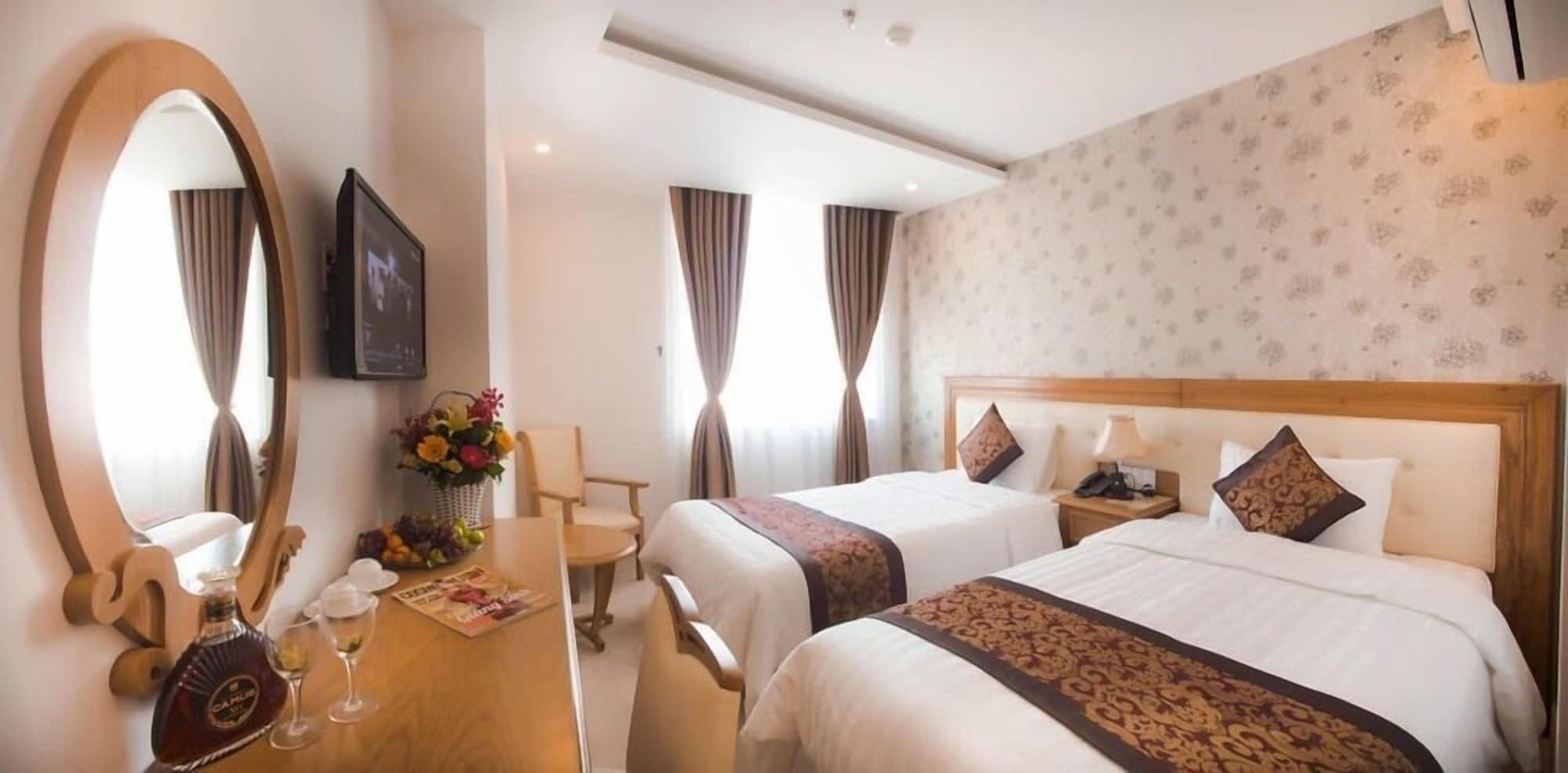 Royal Family Hotel Đà Nẵng Extérieur photo