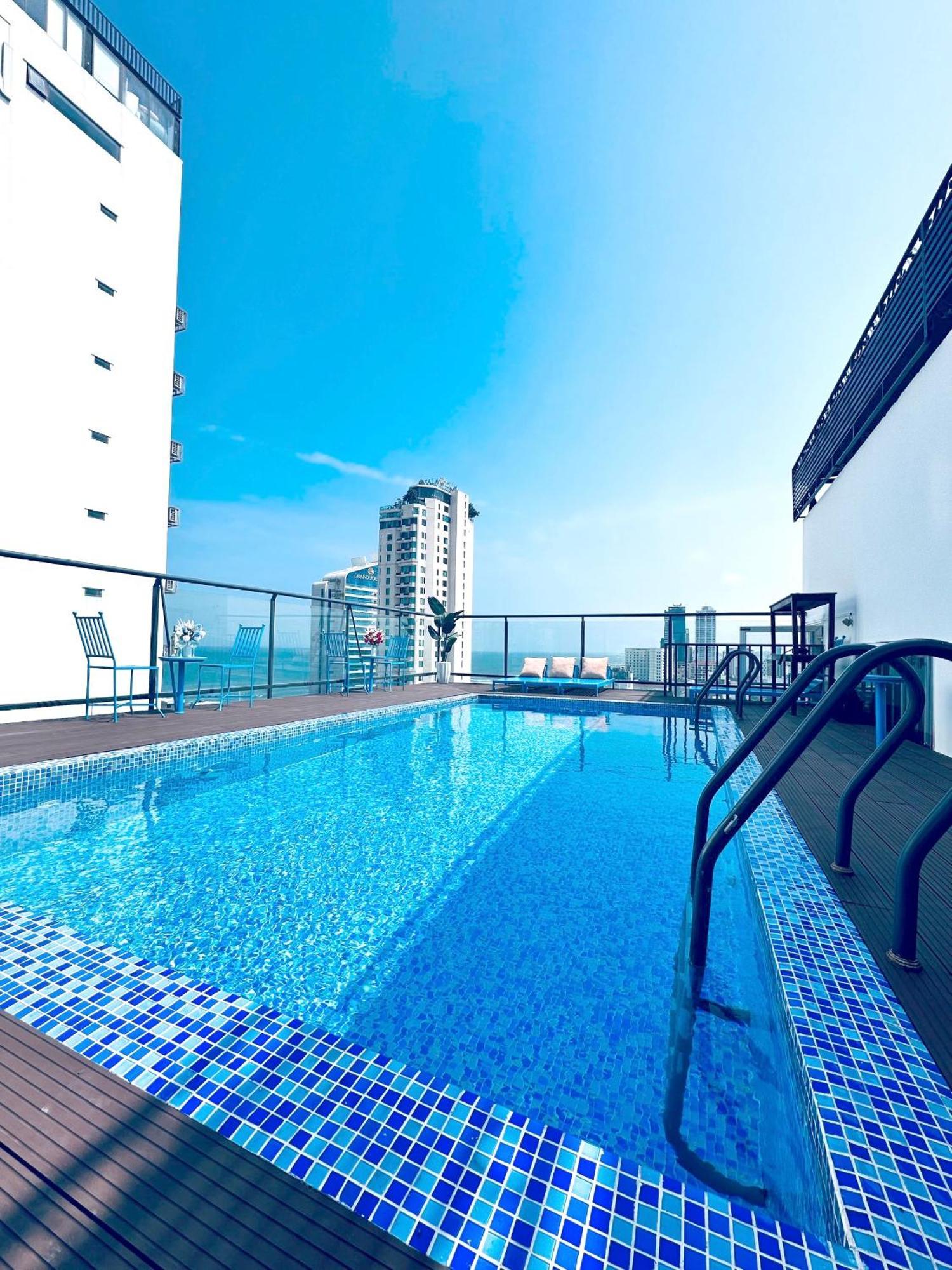 Royal Family Hotel Đà Nẵng Extérieur photo